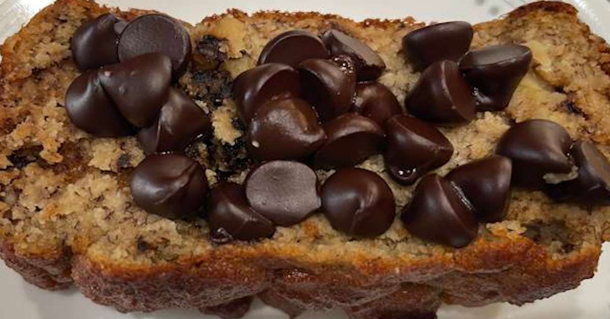 5 Ingredient Banana Bread – Easy to Make – Keto Friendly – Lower in Carbs and Delicious